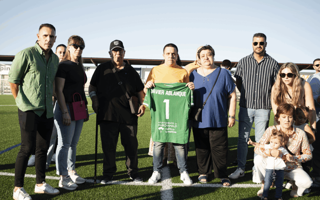 Siempre en nuestra memoria, Javier